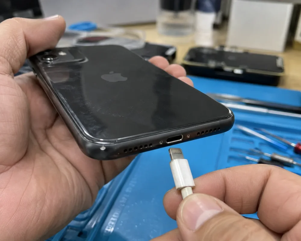 Cable Falls Out Easily